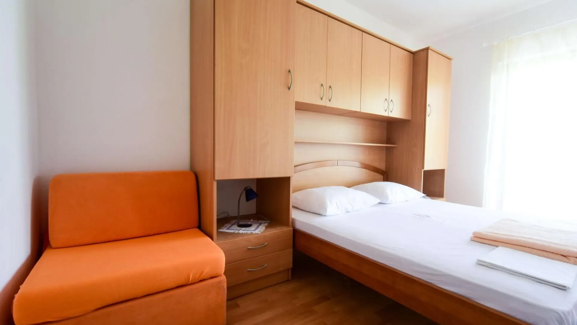 Apartments Mrva Ugljan Kroatië